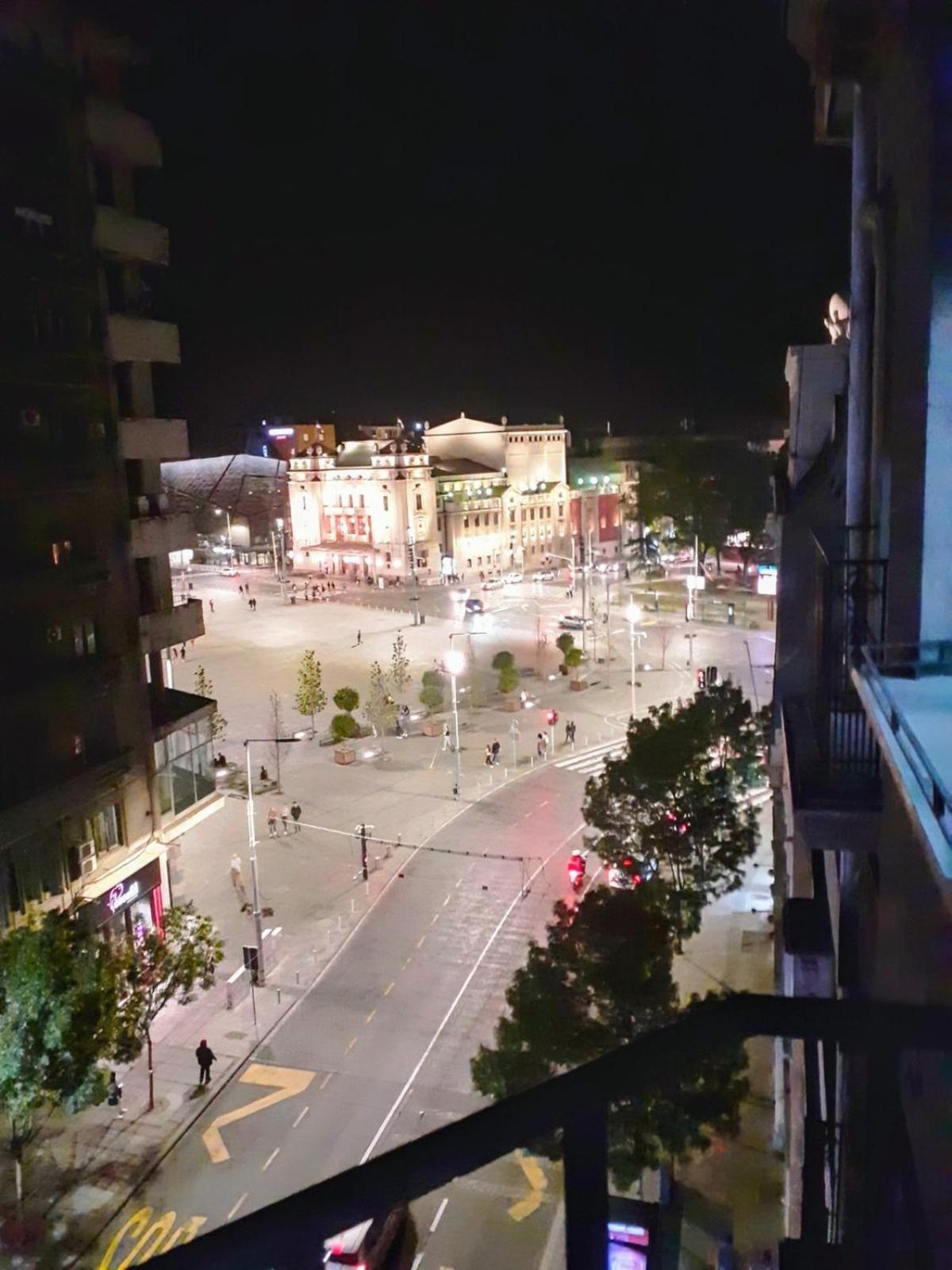 Authentic Belgrade Centre Apartments For Large Groups, Republic Square - Up To 47 People In 5 Apartments Phòng bức ảnh