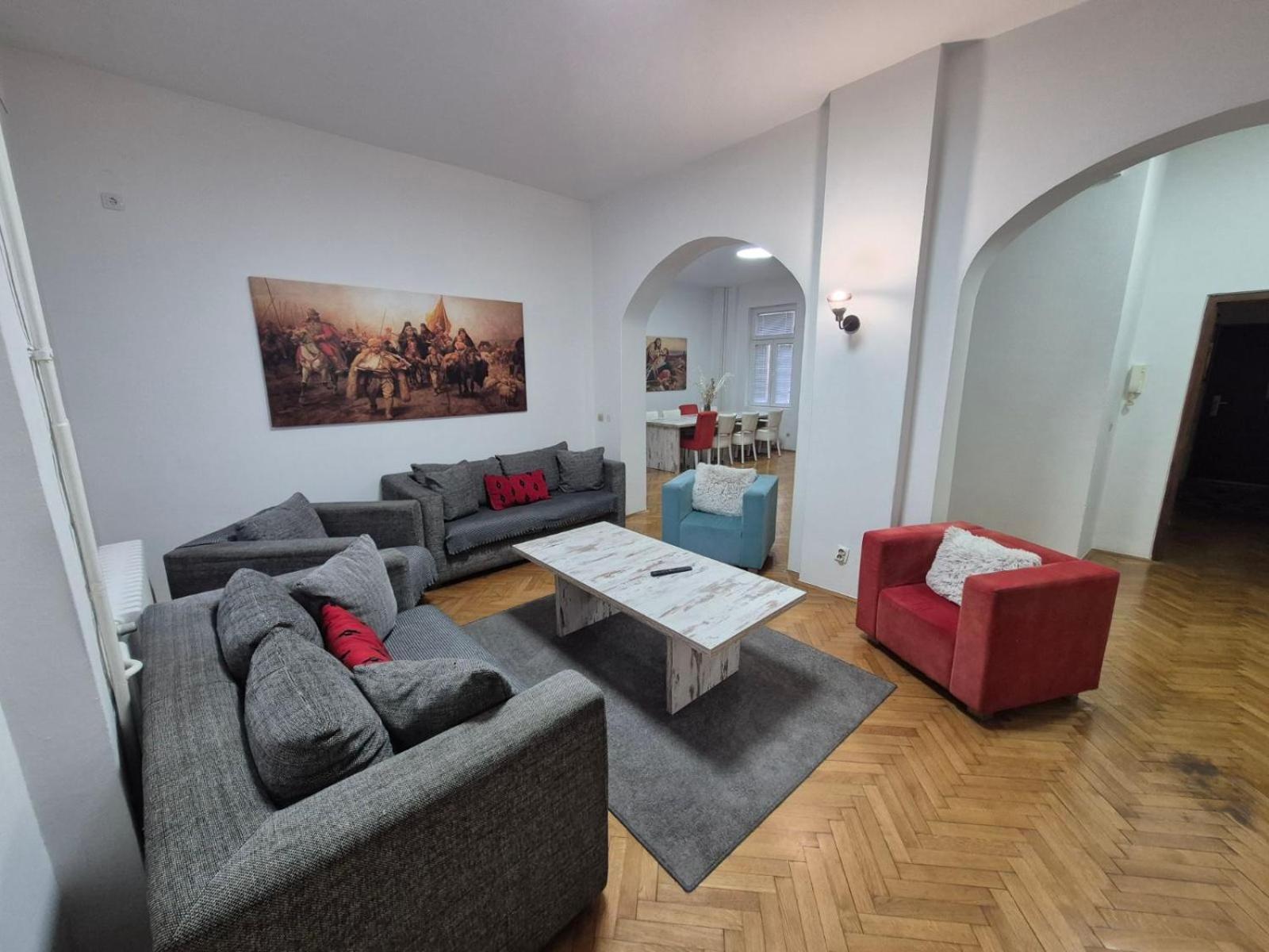 Authentic Belgrade Centre Apartments For Large Groups, Republic Square - Up To 47 People In 5 Apartments Phòng bức ảnh